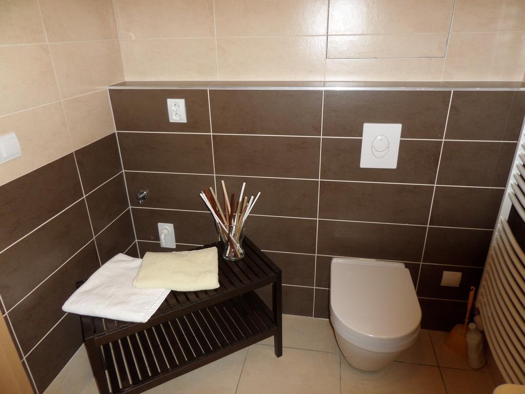 Apartman Vrchlabi - Centrum Exteriör bild
