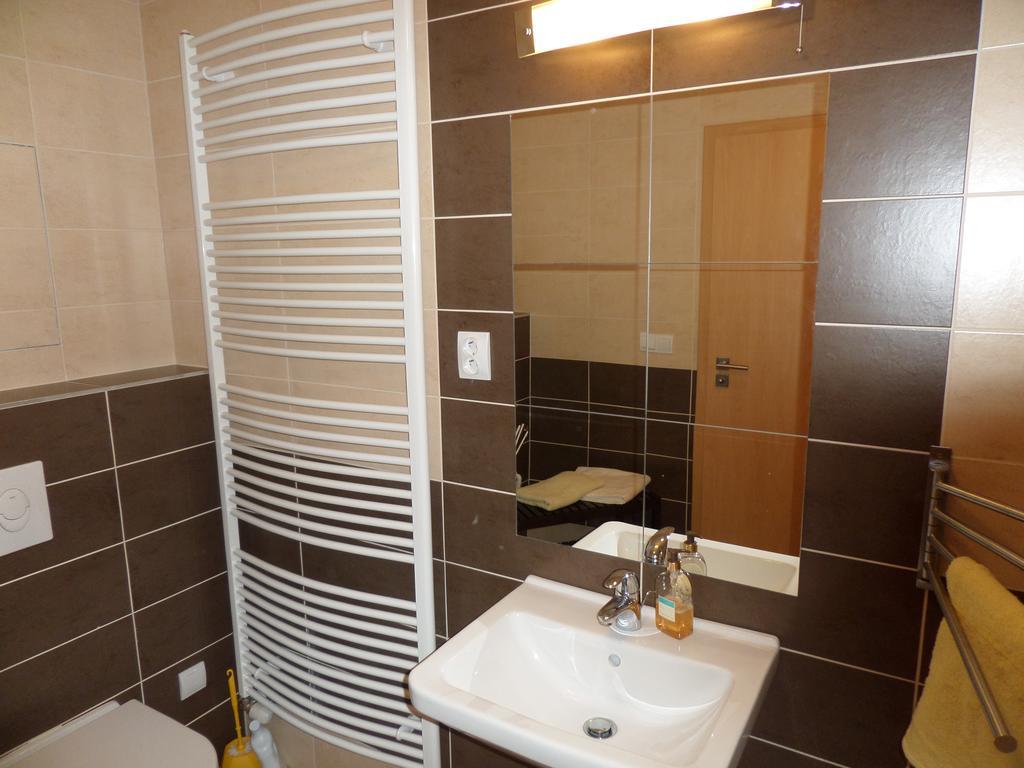 Apartman Vrchlabi - Centrum Exteriör bild