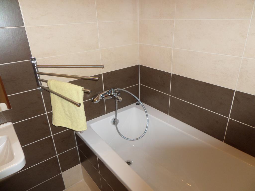 Apartman Vrchlabi - Centrum Exteriör bild